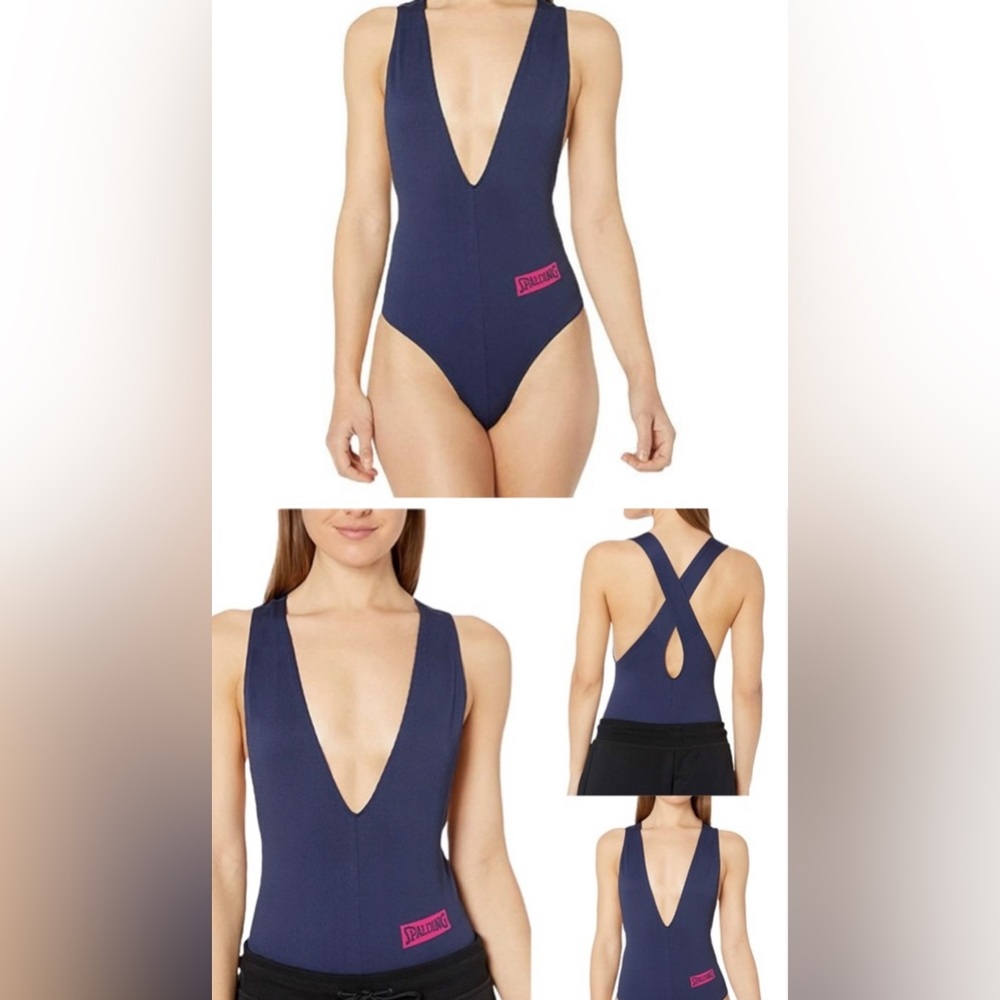 Spalding seamless deep V neck bodysuit NWT💕🛒